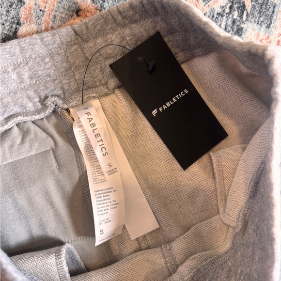 Fabletics Skirt - Picture 2 of 7